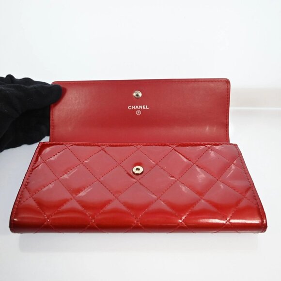 AUTHENTIC CHANEL Wallet Coco Mark Purse Patent Leather Red bsj358-121125 - Picture 9 of 16